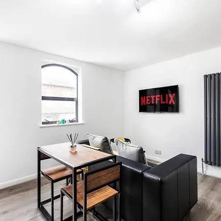Hot - Luxury Close To Centre * Leeds (West Yorkshire)
